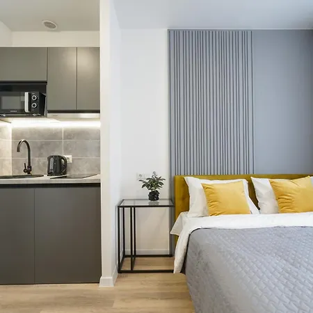 Myfreedom поруч із метро дніпро Apartamento